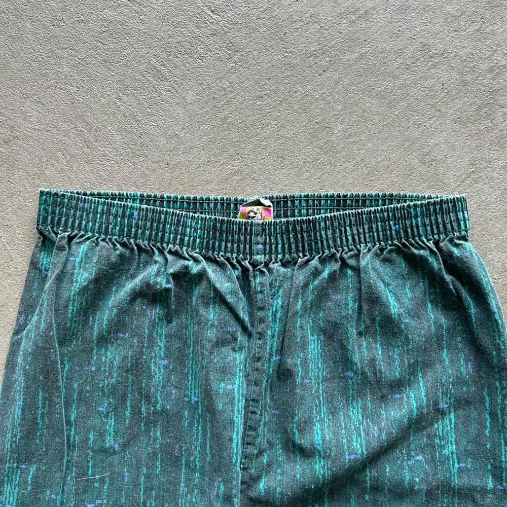 Vintage 90s Lobo By Wolf Mfg‎ Pants YOUTH Large Green South Beach Print Joggers